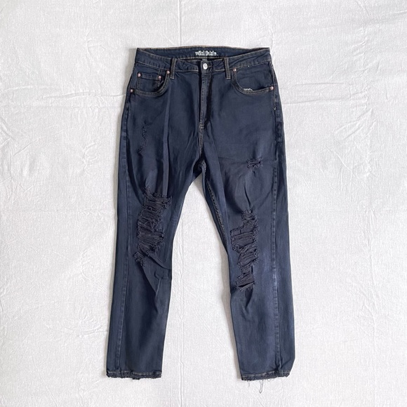 Wild Fable High Rise Distressed Mom Jean - 10 - Picture 1 of 6
